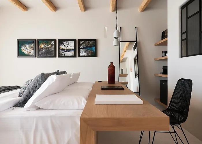 Cave Suites Milos