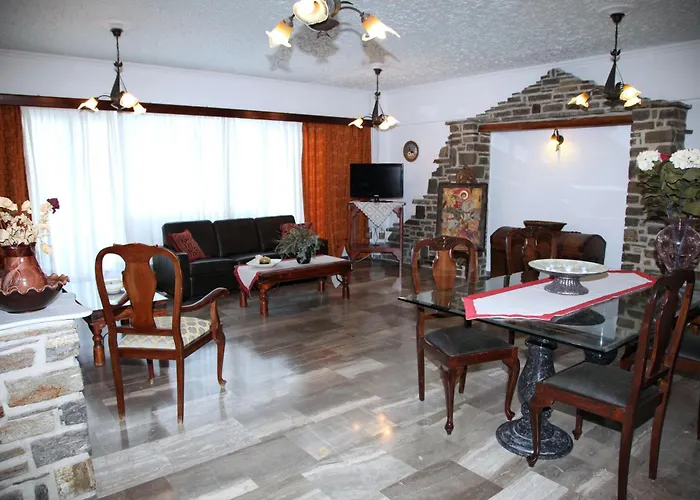 Nikolas Hotel